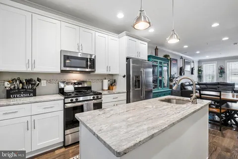 $385,000 | 3356 Agate Street, Philadelphia, PA 19134