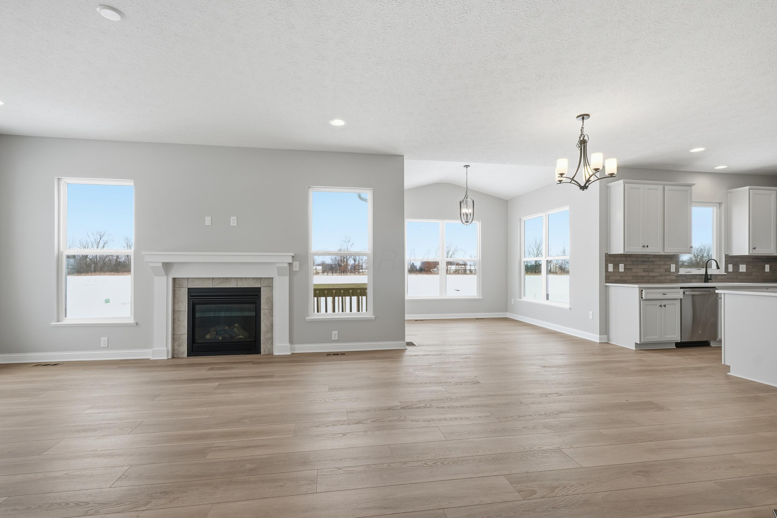 3035 Brian Way Delaware, OH 43015 - Photo 11 of 47 Living Room