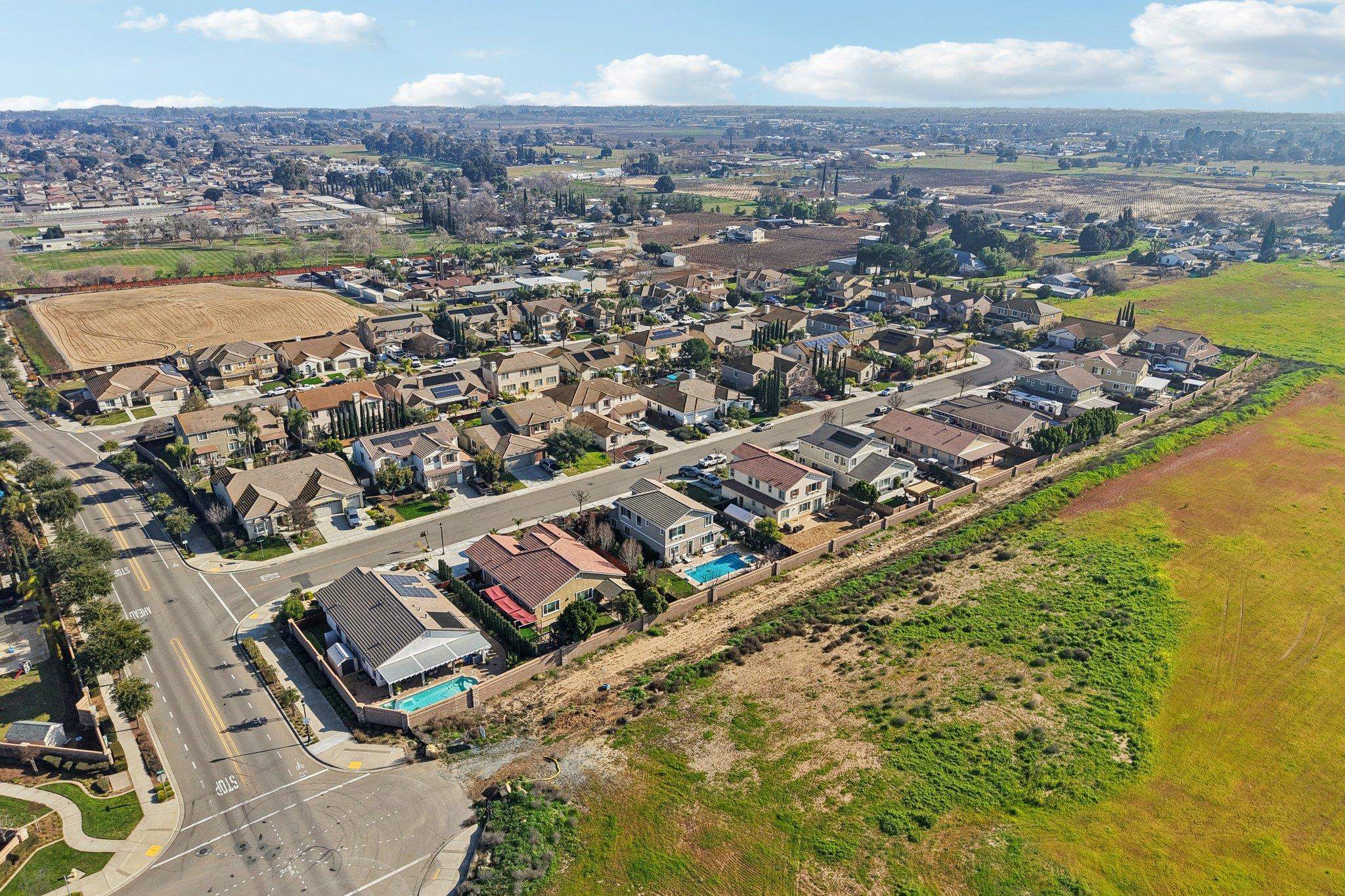 165 Little Ranch Circle Oakley, CA 94561 - Photo 57 of 60 Aerial view of property's location with nearby suburban area