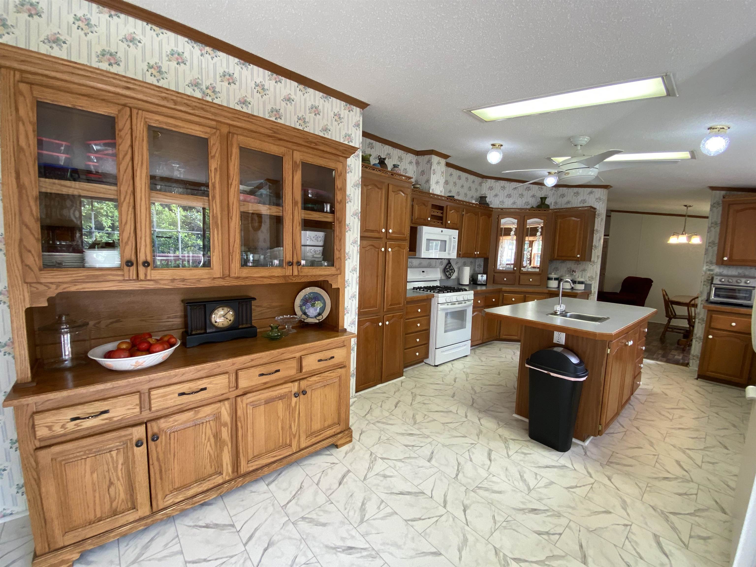 169 Tabor Hill Road Fairfax, VT 05454 - Photo 7 of 40