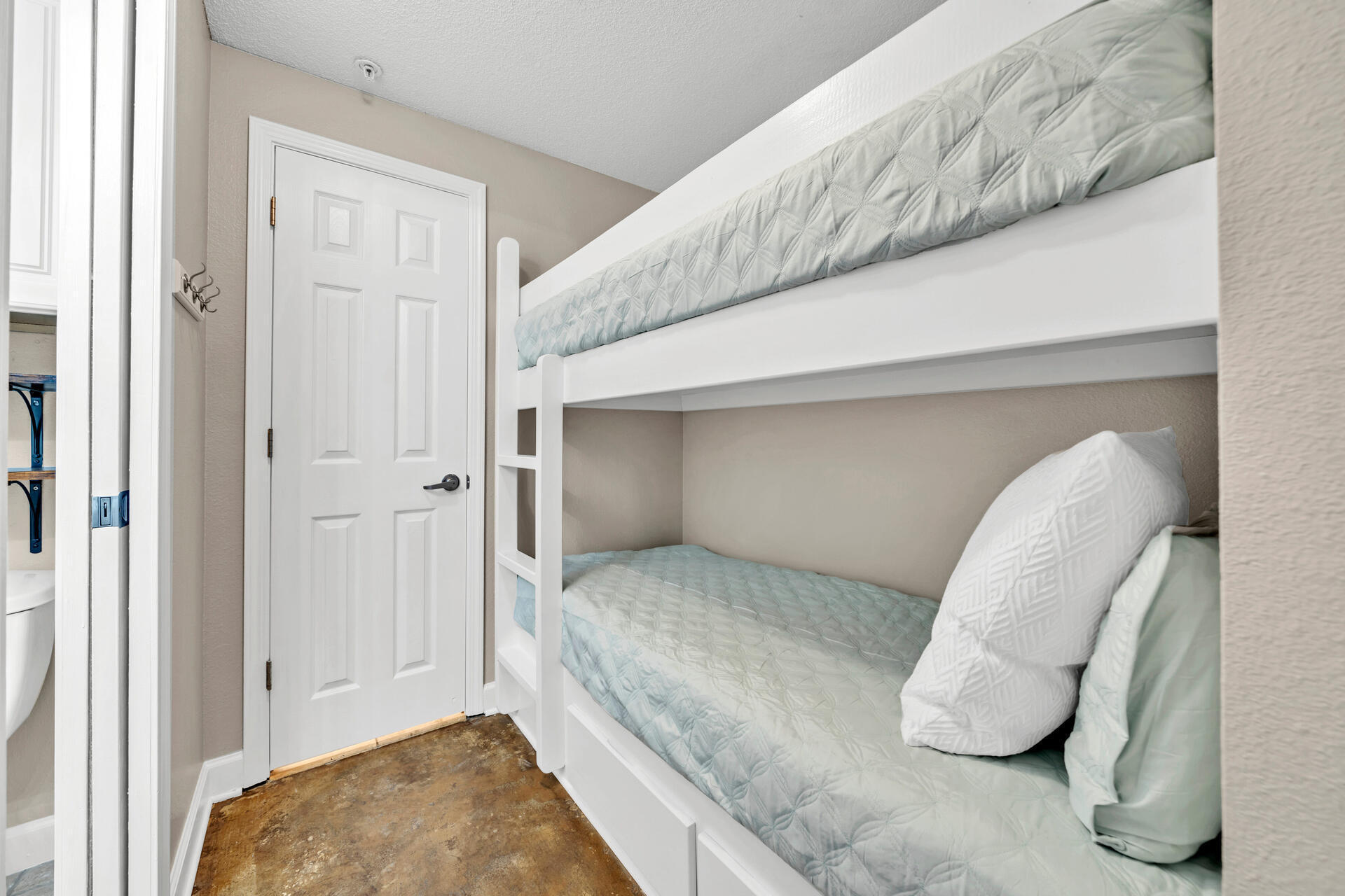 145 Spires Lane, Unit 101 Santa Rosa Beach, FL 32459 - Photo 25 of 40 Bunk Room