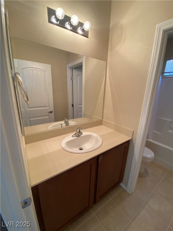 7551 Edgartown Harbor Street Las Vegas, NV 89166 - Photo 10 of 16