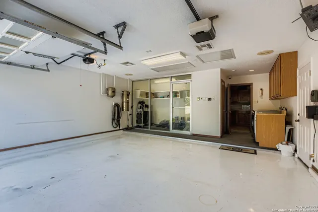 $1,900 | 1918 Lotus Blossom Street, San Antonio, TX 78247