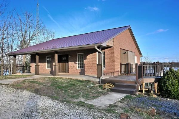 $347,000 | 999 East 520 North, Jasper, IN 47546