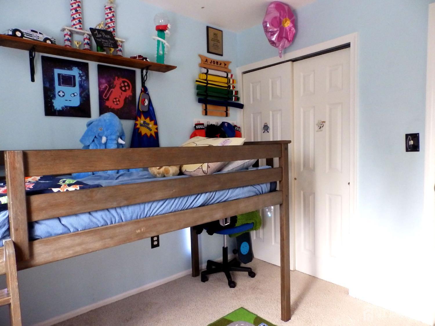 508 Cypress Lane East Brunswick, NJ 08816 - Photo 11 of 15 a view of a room with lots of stuff