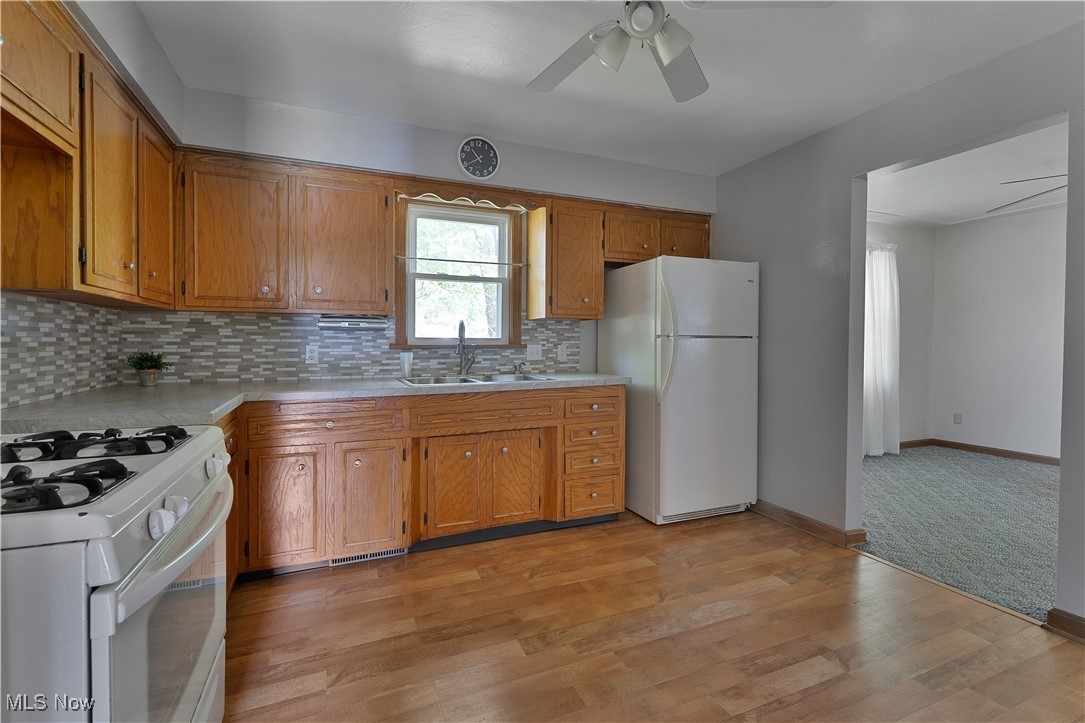 9897 Struthers Road New Middletown, OH 44442 - Photo 4 of 36 Gallery Image 4