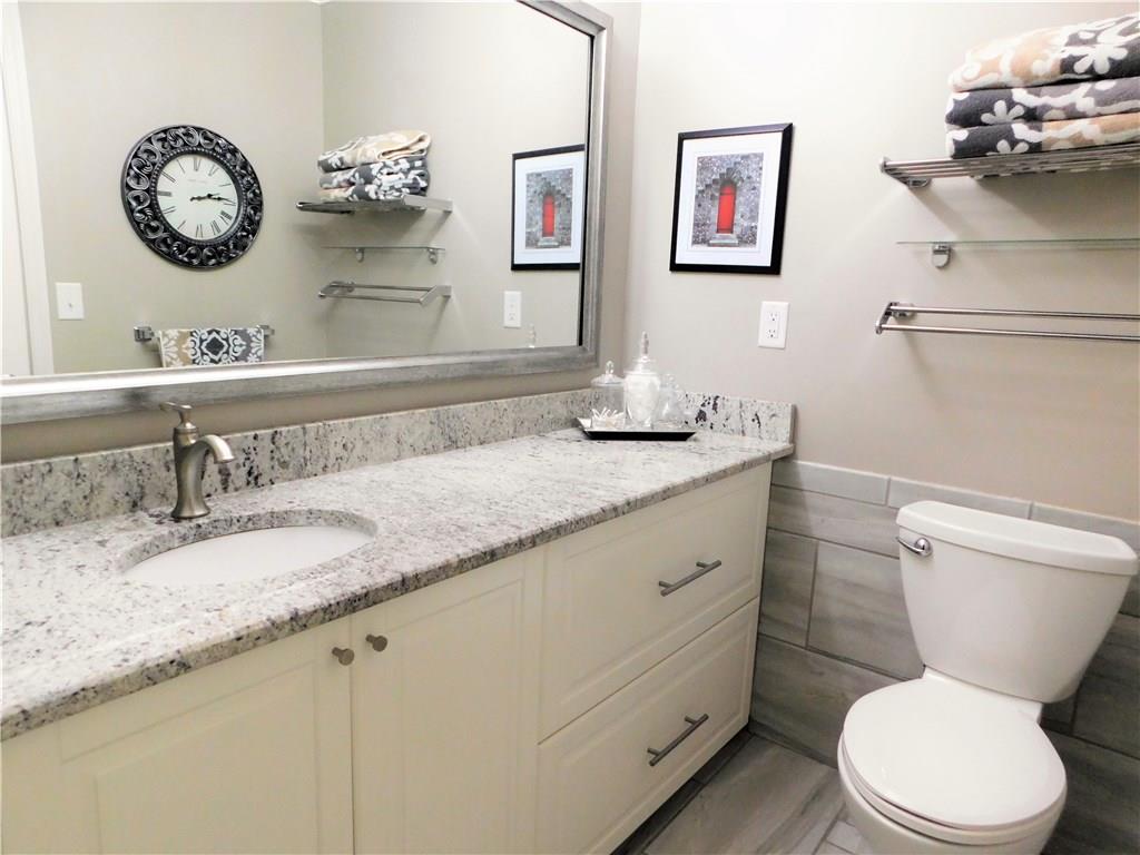 240 Windsor Ridge, Unit 36 New Castle, PA 16105 - Photo 9 of 14 Gallery Image 9