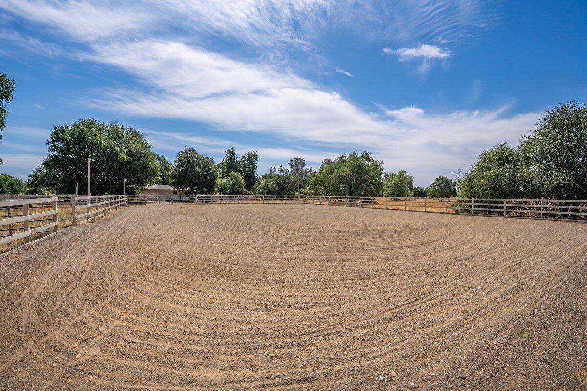 5521 Churn Creek Road Redding, CA 96002 - Photo 21 of 29 5521 Churn Creek Rd - E-52