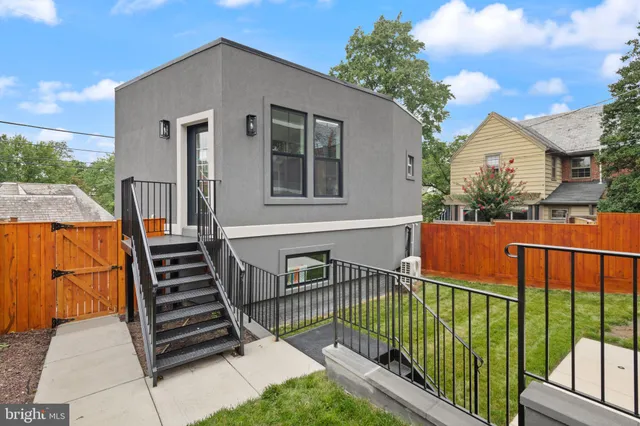 $2,700,000 | 6008 34th Place Northwest, Washington, DC 20015