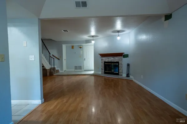 $365,000 | 299 Shasta Drive, Unit 26, Vacaville, CA 95687