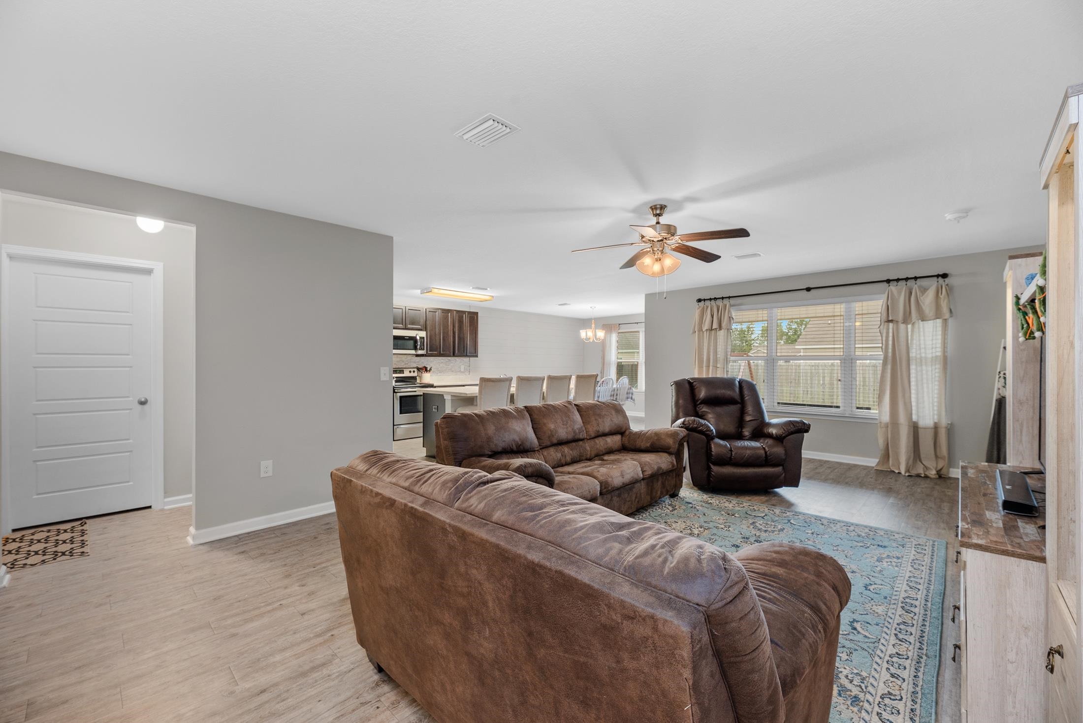 16558 Walstan Drive Loxley, AL 36551 - Photo 2 of 15