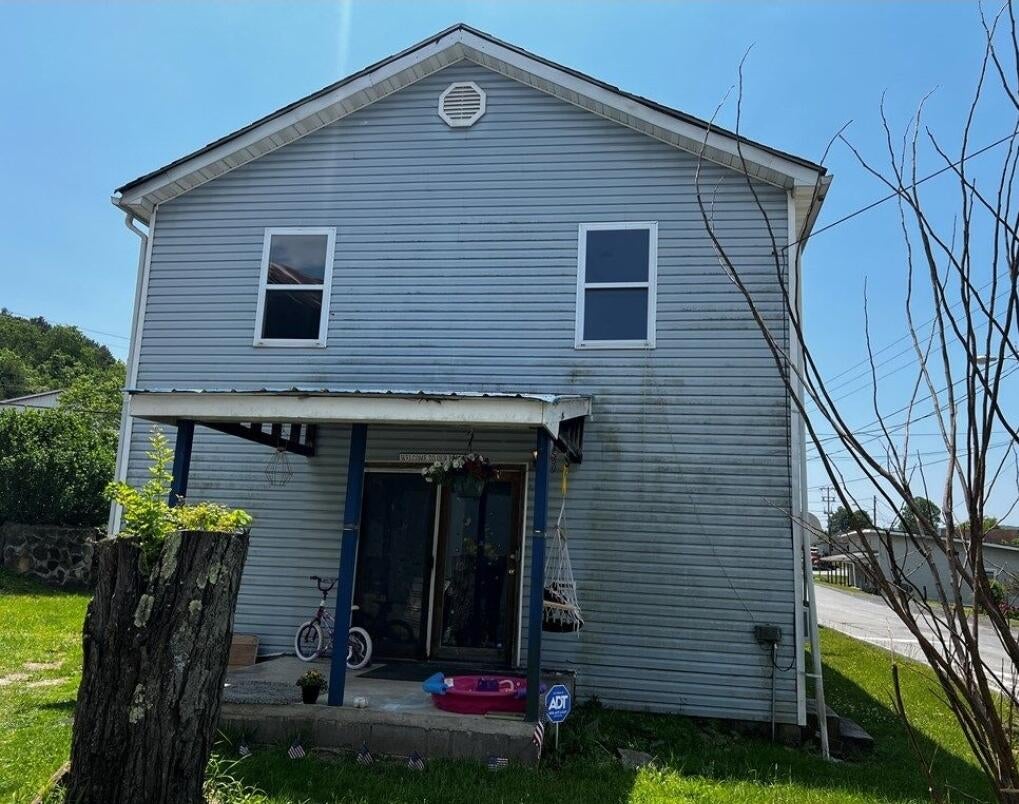 40 Meadow Bridge Road Meadow Bridge, WV 25976 - Photo 1 of 1 Gallery Image 1