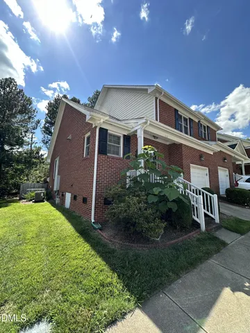 $1,645 | 111 Tuska Hills Drive, Holly Springs, NC 27540