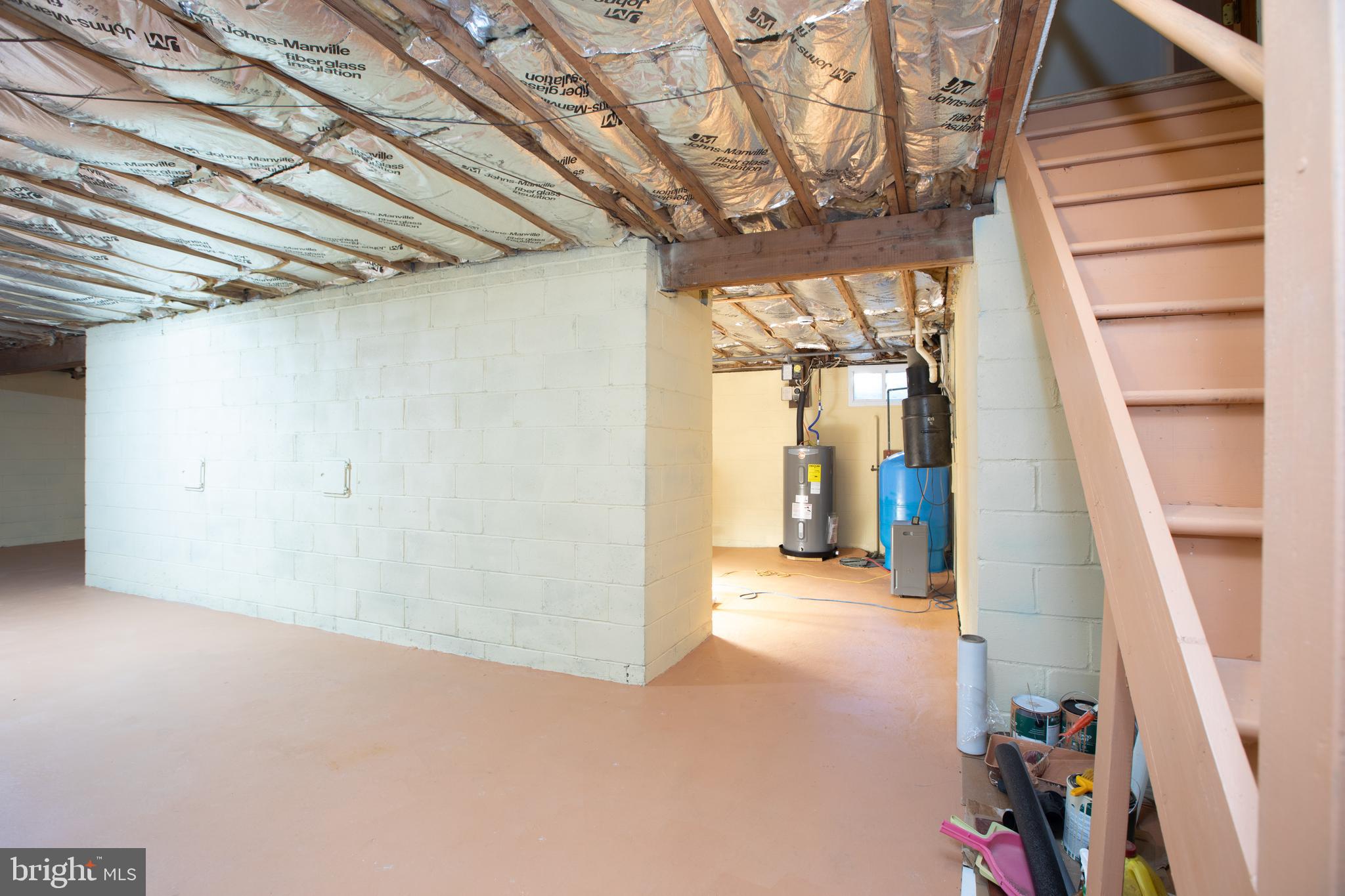 12 Millstream Road Cream Ridge, NJ 08514 - Photo 71 of 76 a view of a room with a slide