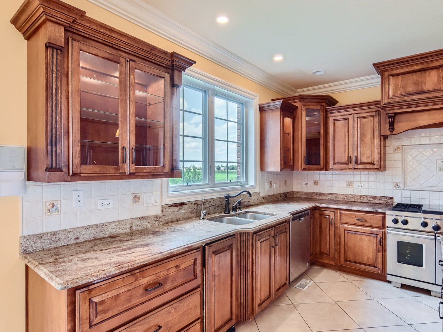 12211 Baker Road Manhattan, IL 60442 - Photo 7 of 24