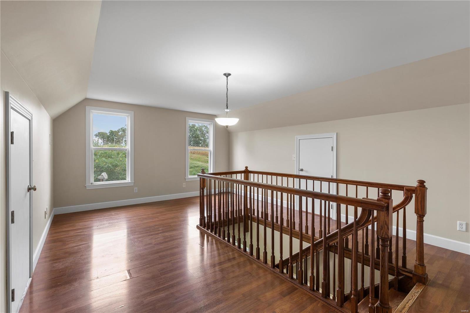 8103 Wood Station Road Alton, IL 62002 - Photo 19 of 43