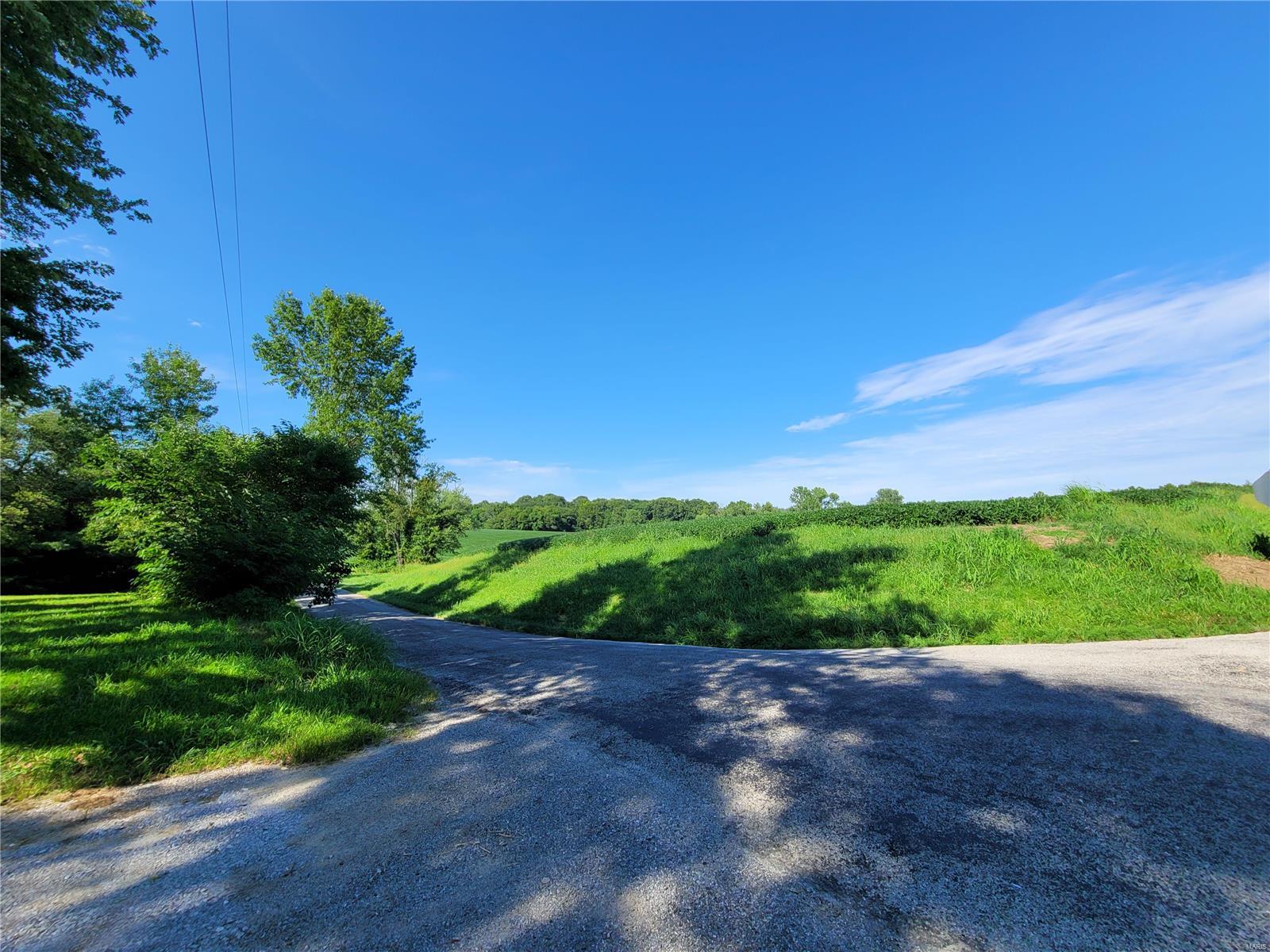 8103 Wood Station Road Alton, IL 62002 - Photo 39 of 43