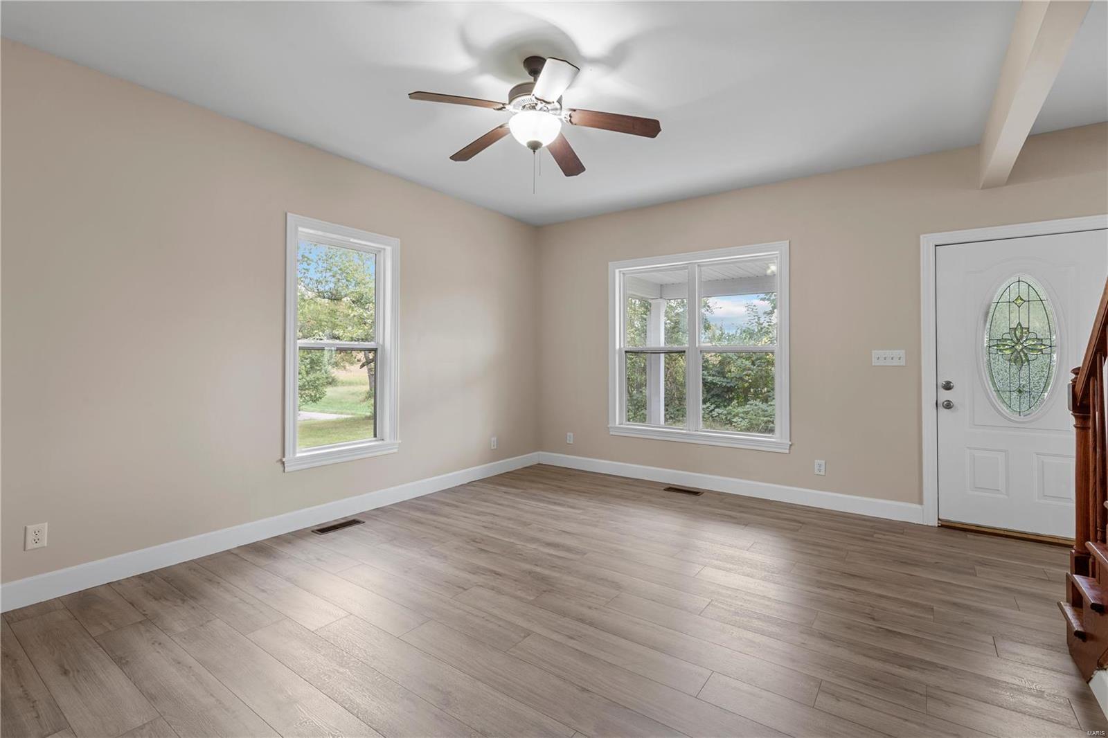 8103 Wood Station Road Alton, IL 62002 - Photo 9 of 43