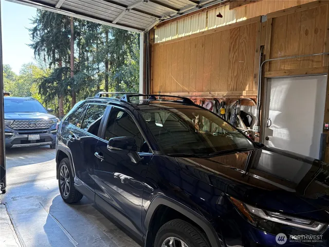 $950,000 | 898 East Meadowood Lane, Freeland, WA 98249