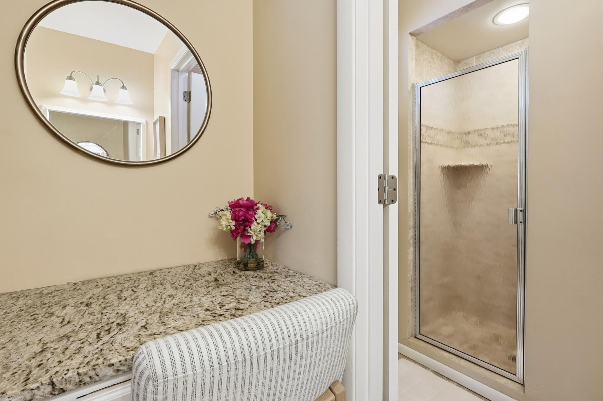 2470 Hillside Road White Bear Lake, MN 55110 - Photo 22 of 55