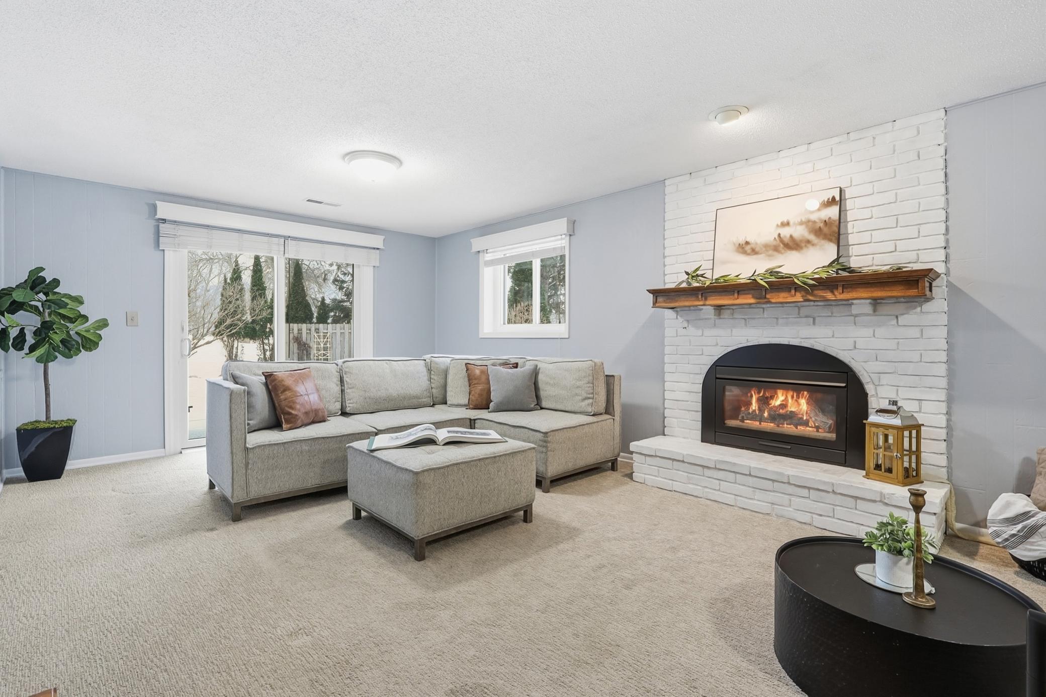 2470 Hillside Road White Bear Lake, MN 55110 - Photo 25 of 55