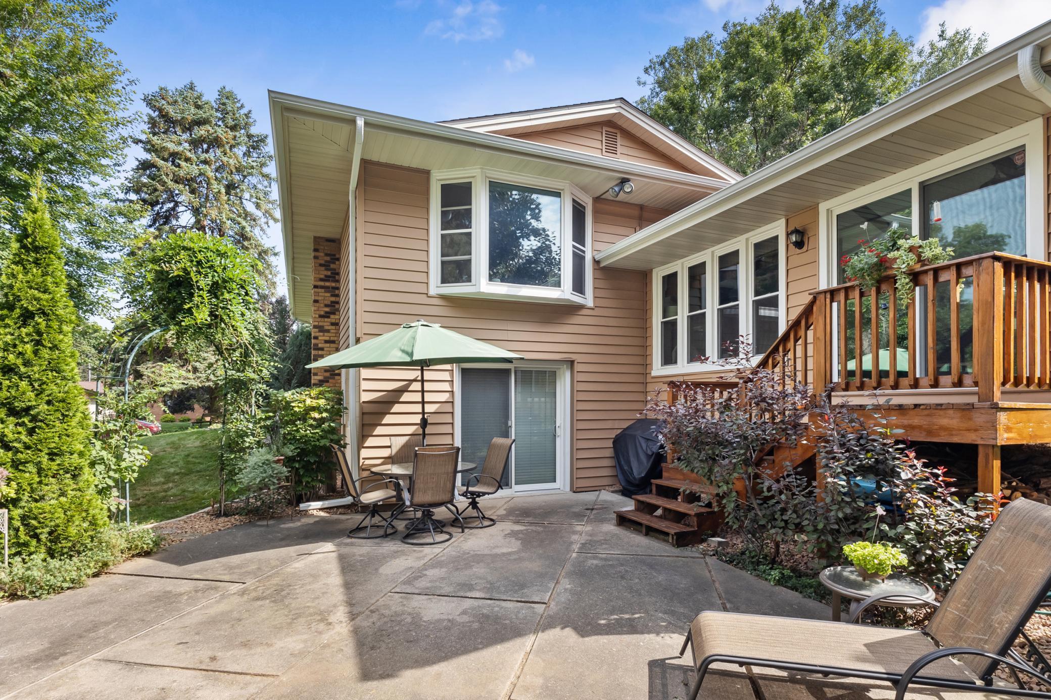 2470 Hillside Road White Bear Lake, MN 55110 - Photo 46 of 55