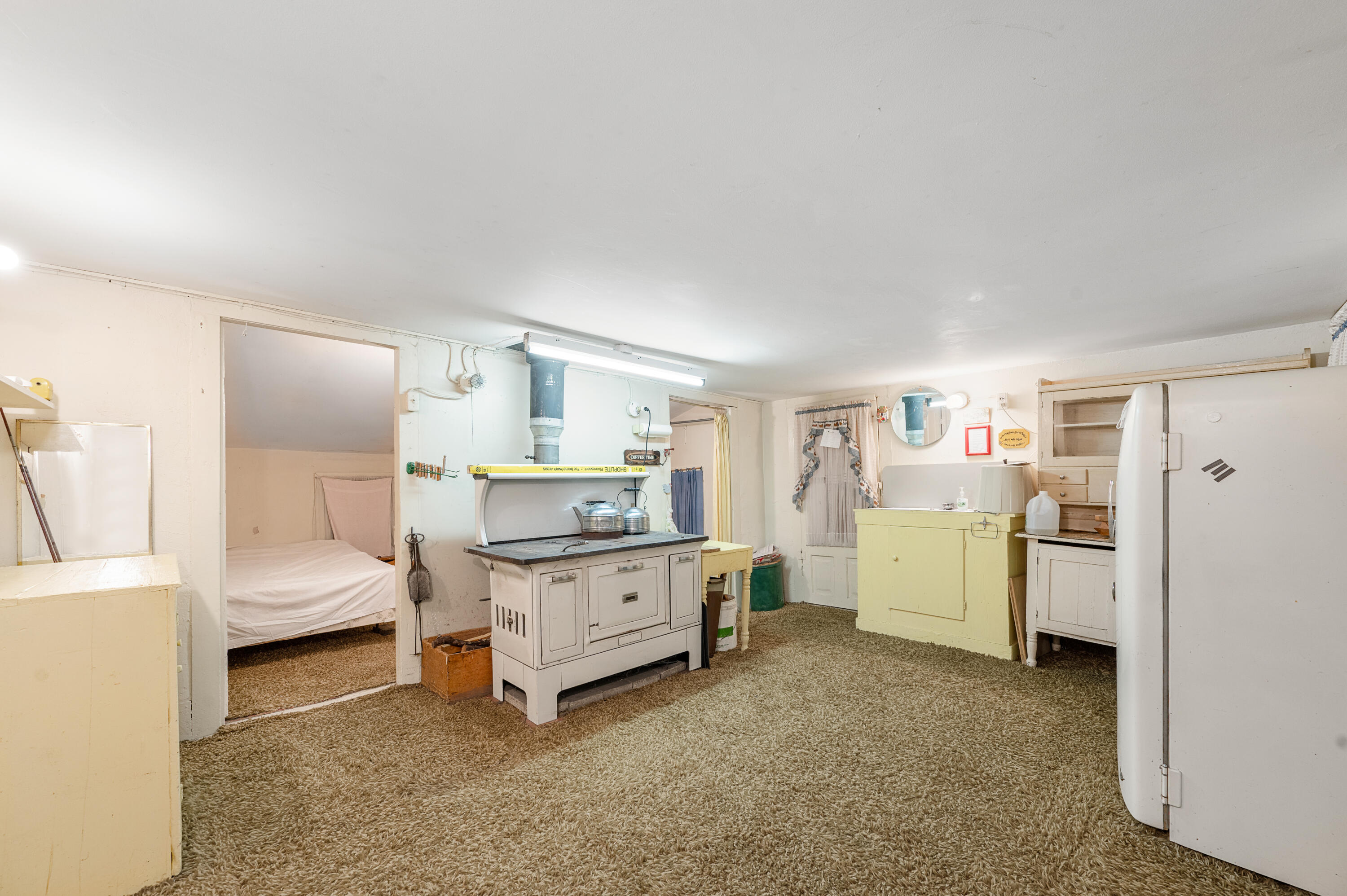 155 North Cook Avenue Harrison, MI 48625 - Photo 5 of 19 155-NFirstSt-Harrison-3