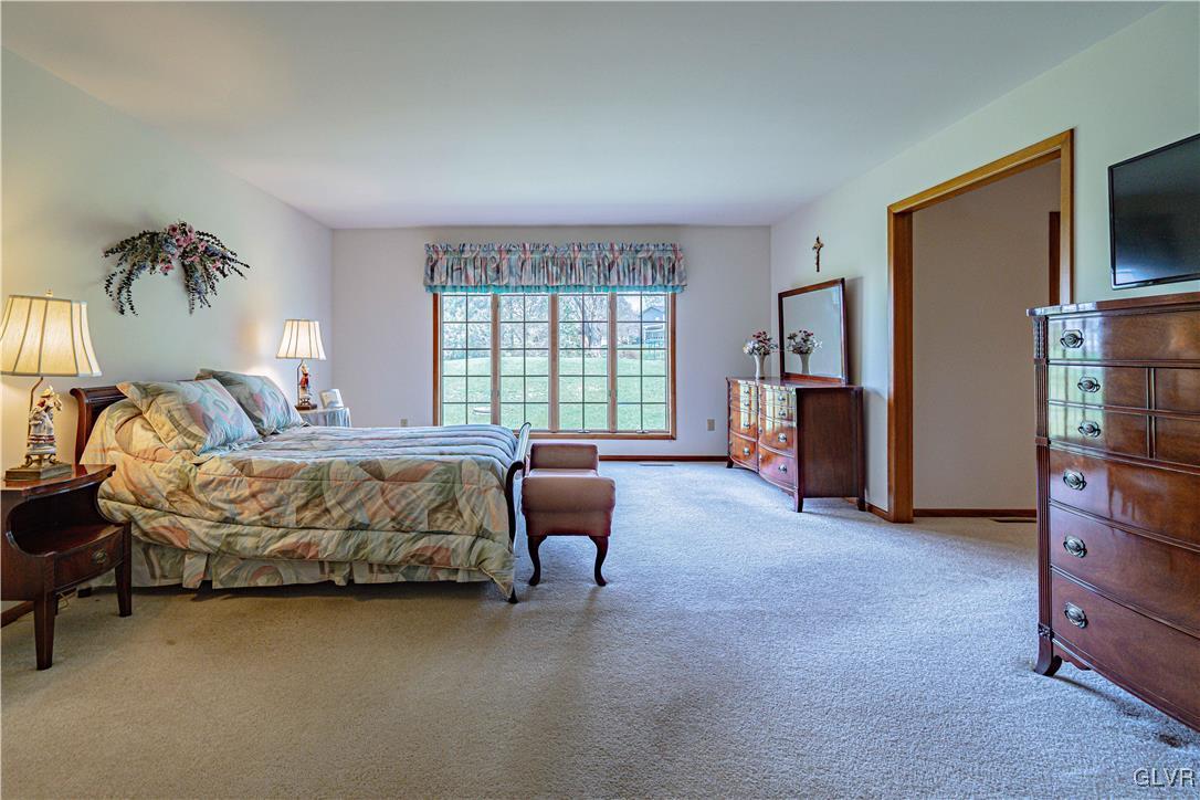 490 Timberlea Drive Nazareth, PA 18064 - Photo 26 of 48 Gallery Image 26