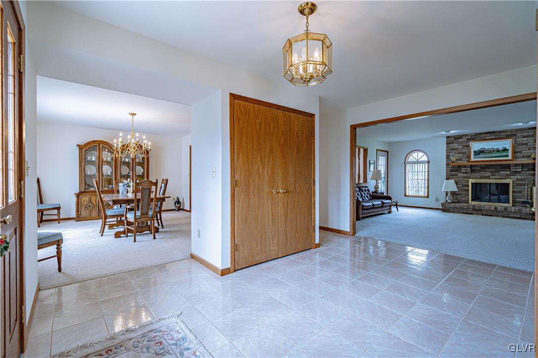 490 Timberlea Drive Nazareth, PA 18064 - Photo 7 of 48 Gallery Image 7