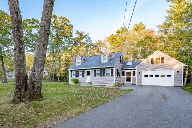 $549,900 | 23 Merrymeeting Drive, Topsham, ME 04086