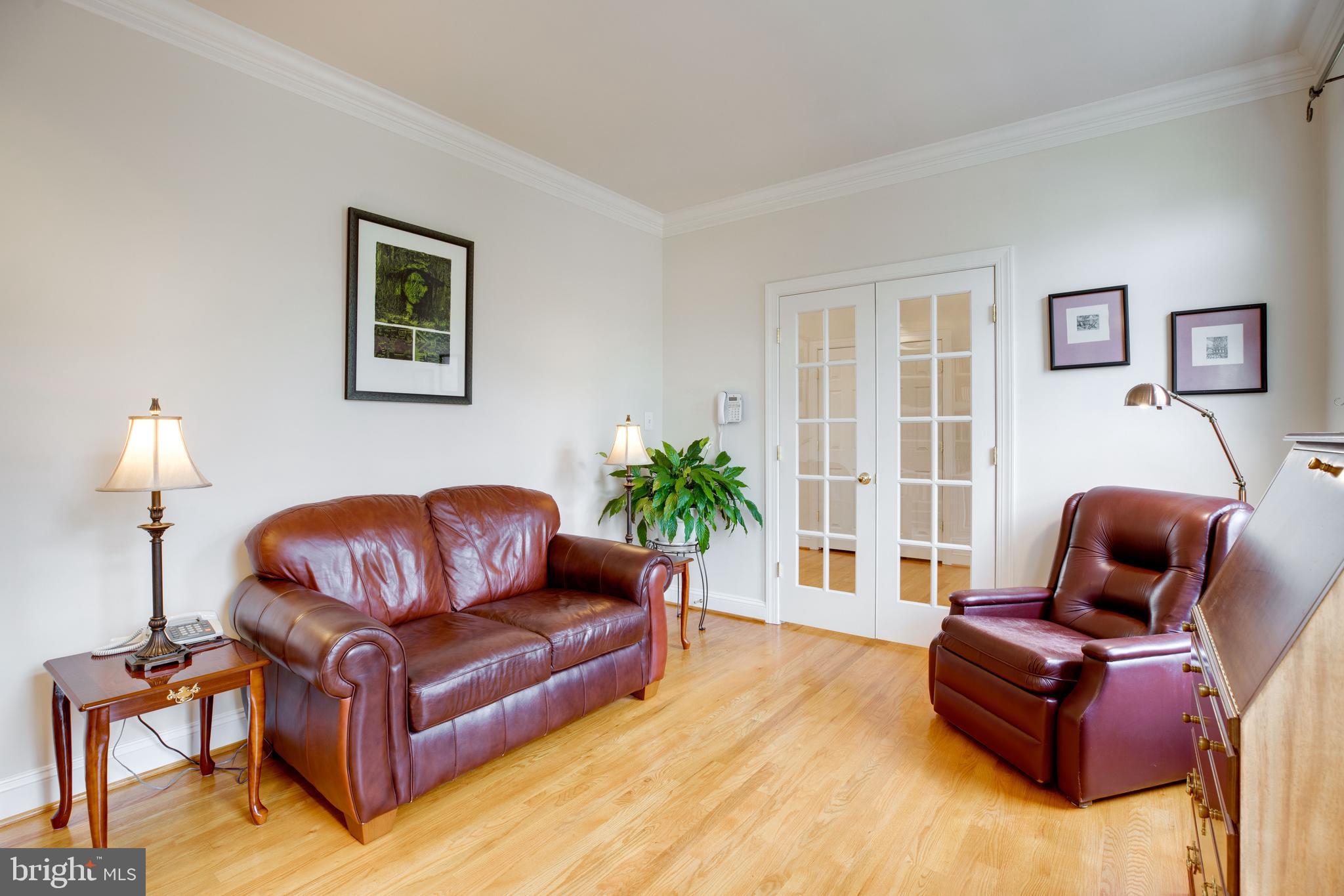 5924 Chesterbrook Road McLean, VA 22101 - Photo 28 of 100