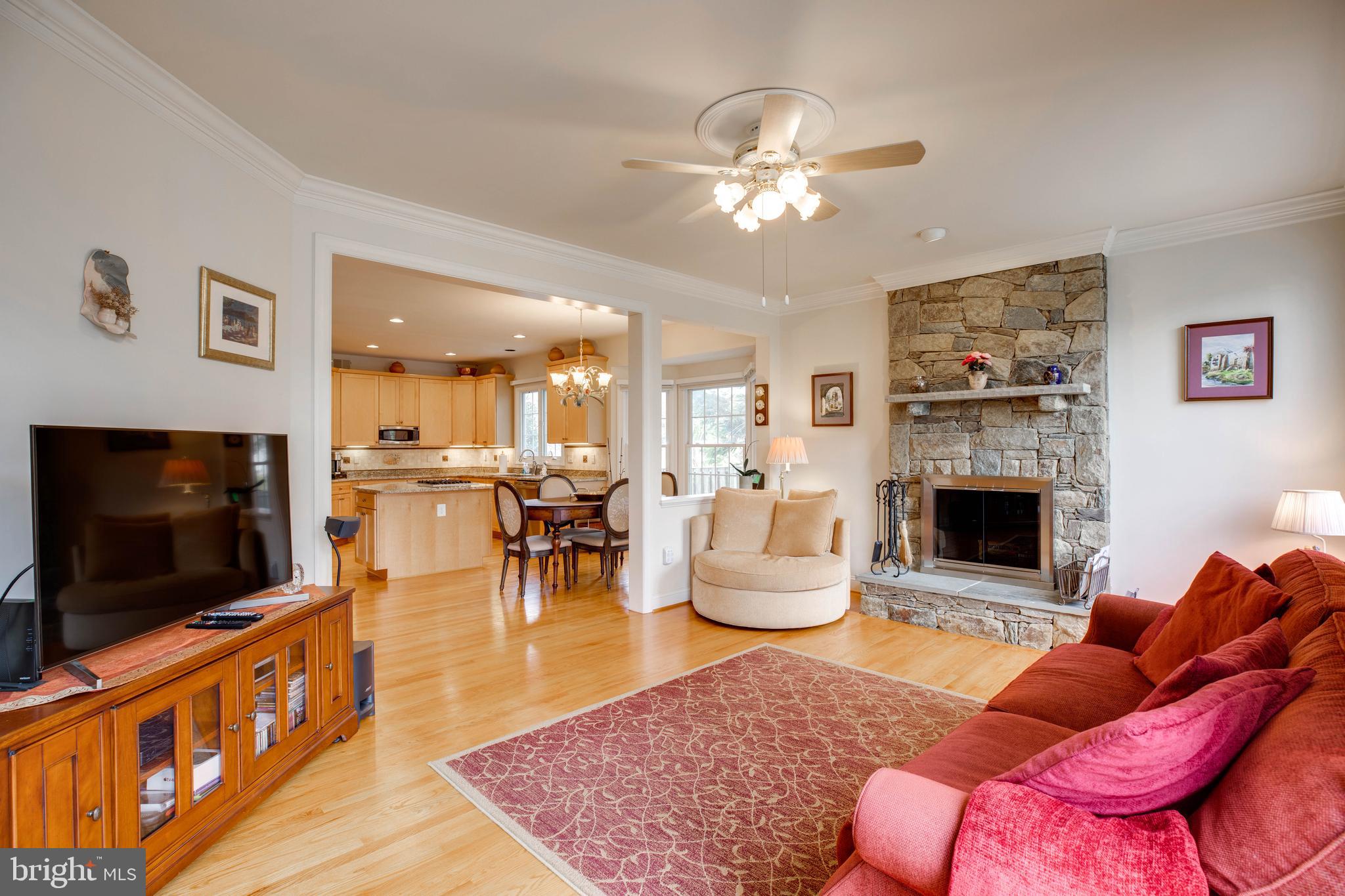 5924 Chesterbrook Road McLean, VA 22101 - Photo 43 of 100