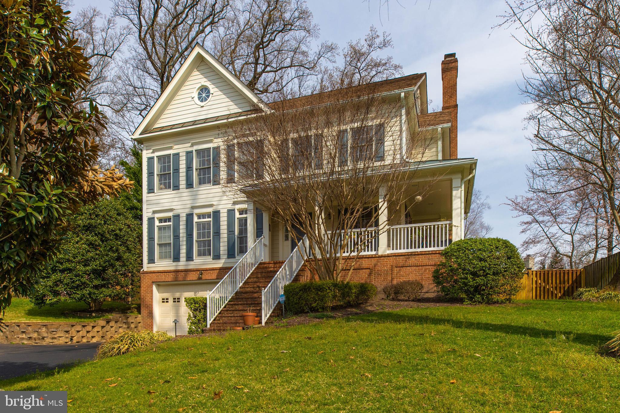 5924 Chesterbrook Road McLean, VA 22101 - Photo 5 of 100