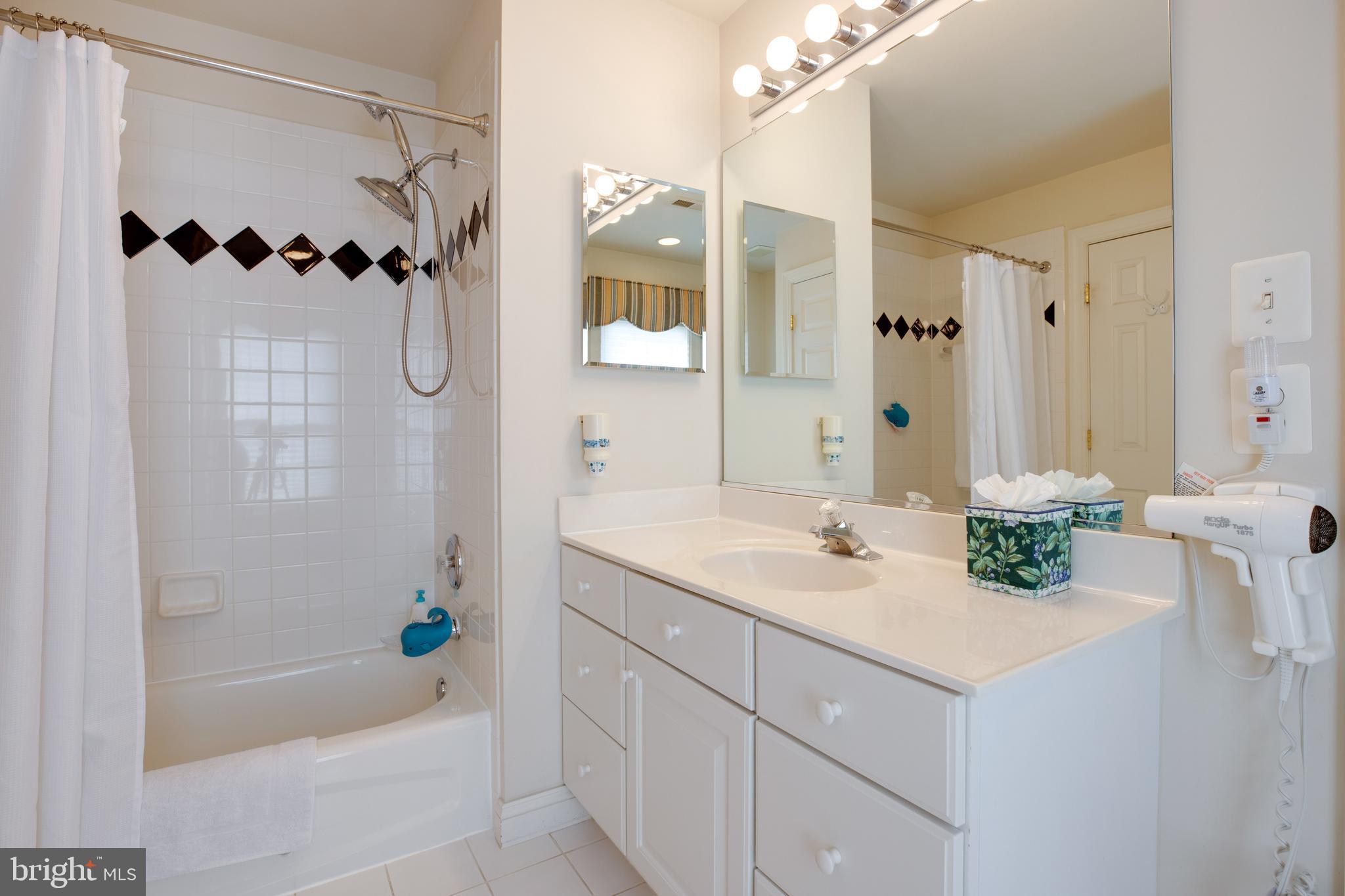 5924 Chesterbrook Road McLean, VA 22101 - Photo 55 of 100