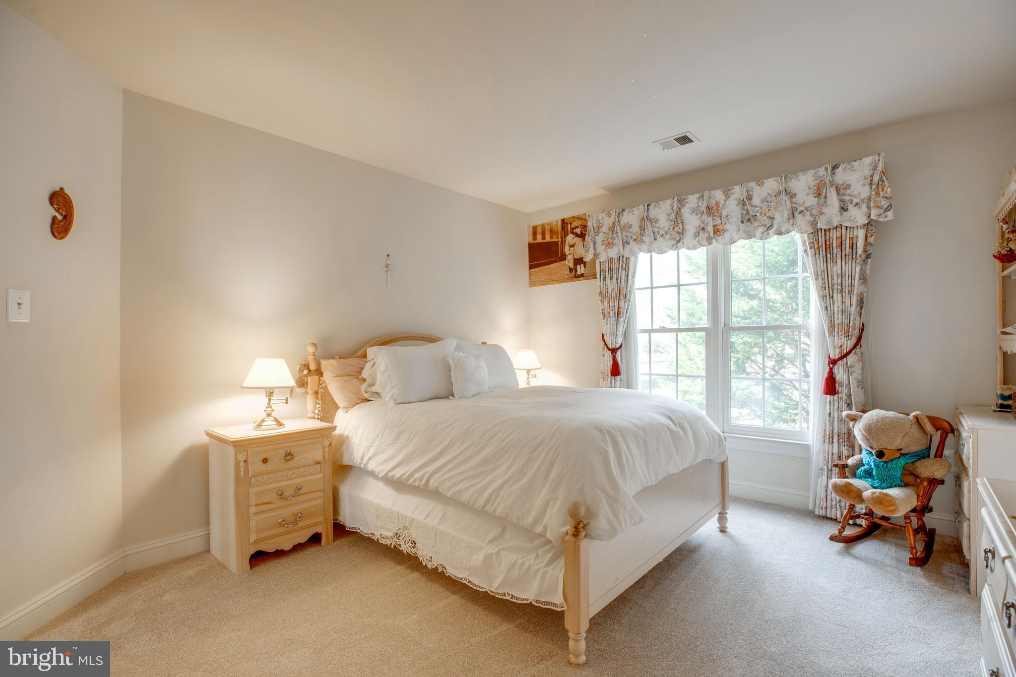 5924 Chesterbrook Road McLean, VA 22101 - Photo 62 of 100