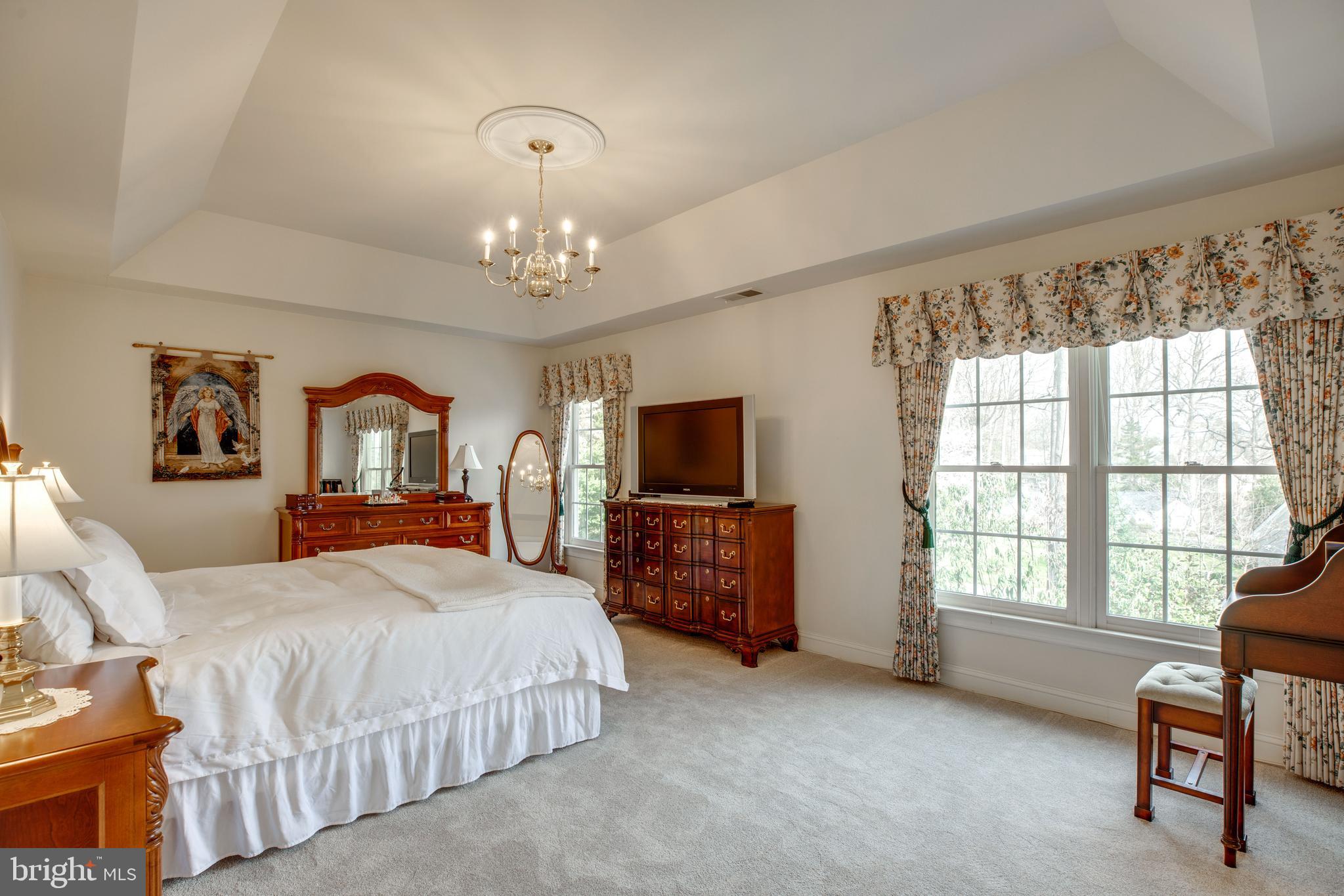 5924 Chesterbrook Road McLean, VA 22101 - Photo 63 of 100