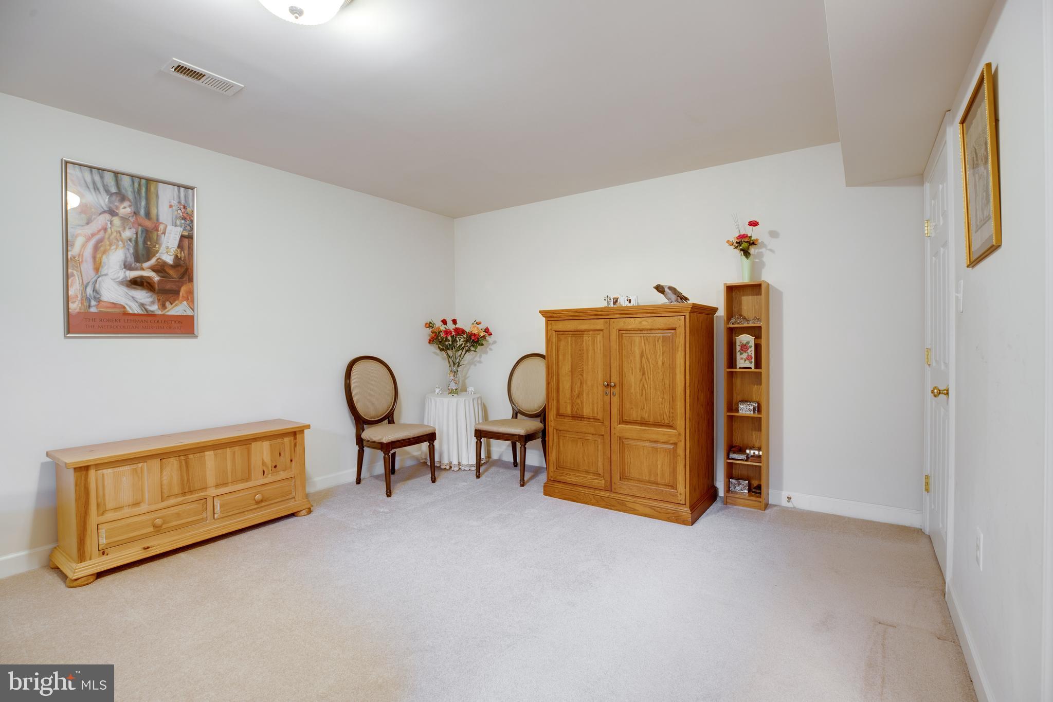 5924 Chesterbrook Road McLean, VA 22101 - Photo 82 of 100