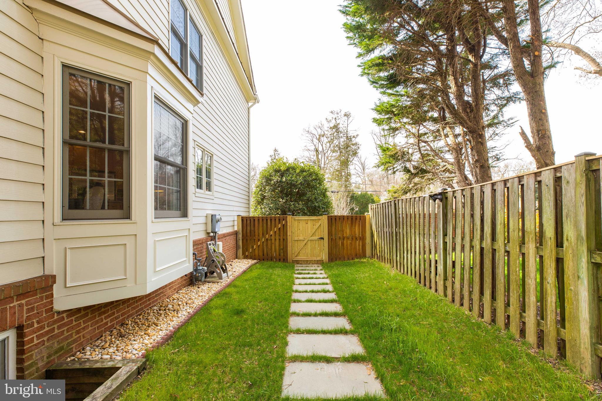 5924 Chesterbrook Road McLean, VA 22101 - Photo 91 of 100