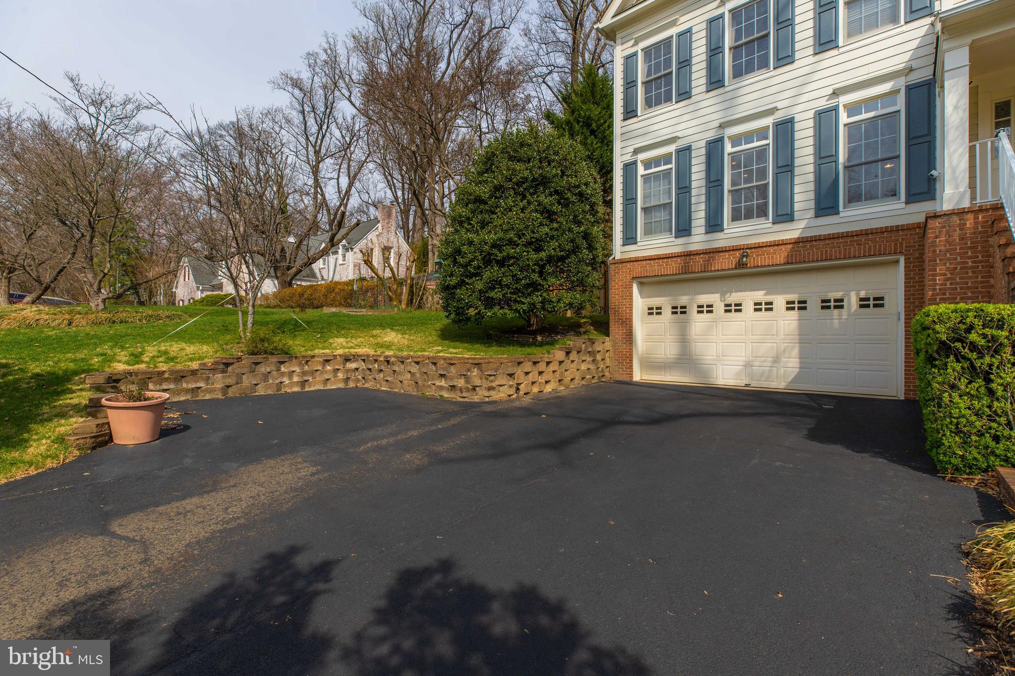 5924 Chesterbrook Road McLean, VA 22101 - Photo 98 of 100