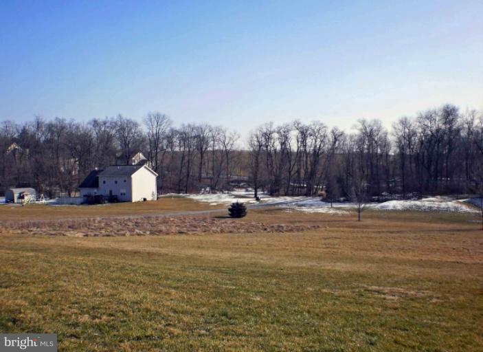 465 Strite Road Chambersburg, PA 17202 - Photo 15 of 16 View