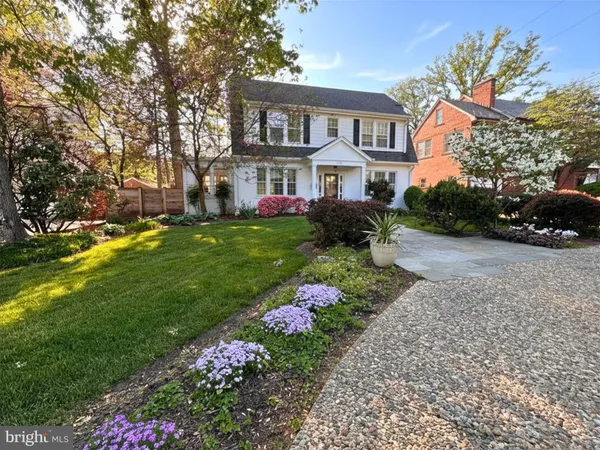 $1,599,000 | 2316 South Arlington Ridge Road, Arlington, VA 22202