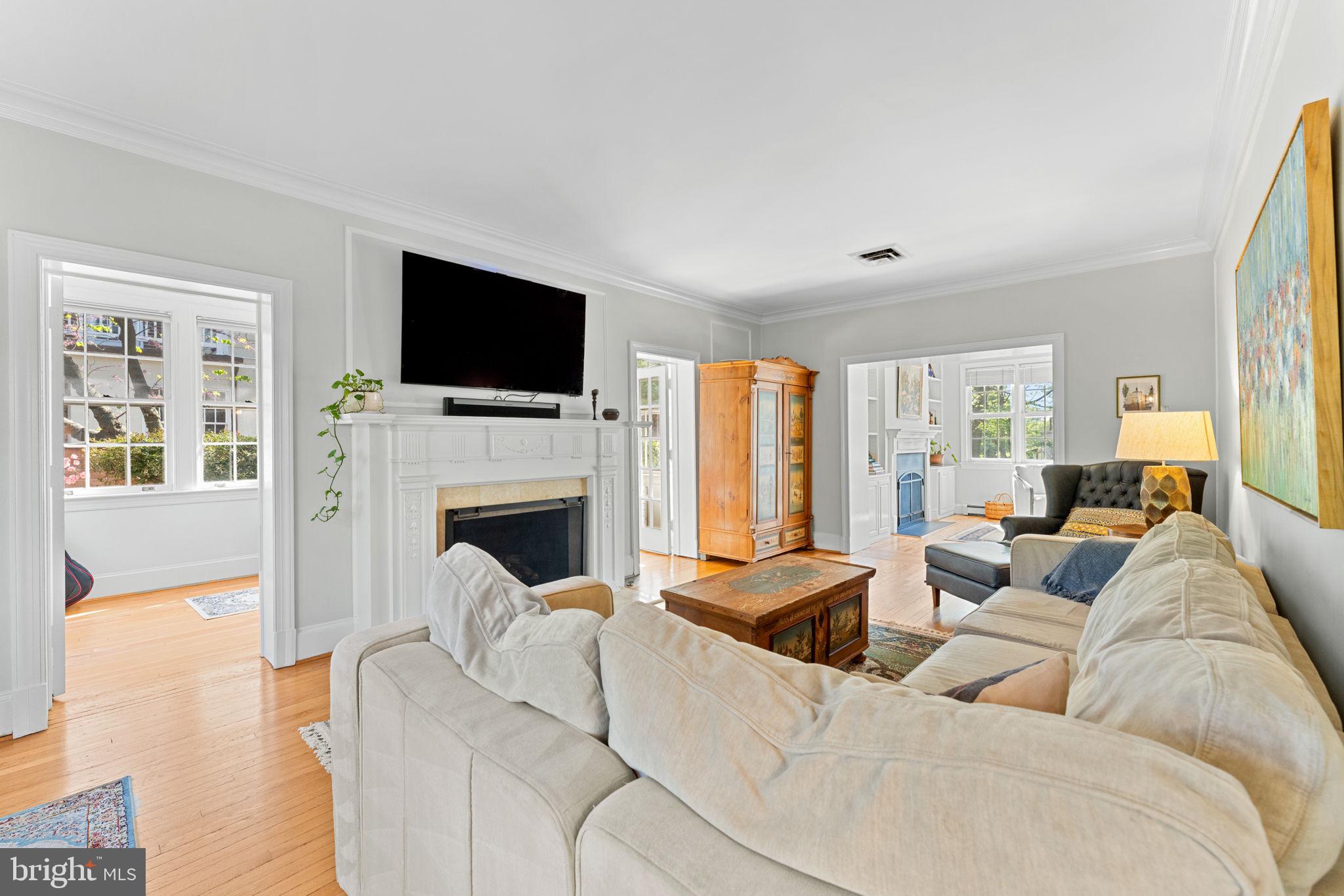 2316 South Arlington Ridge Road Arlington, VA 22202 - Photo 17 of 76