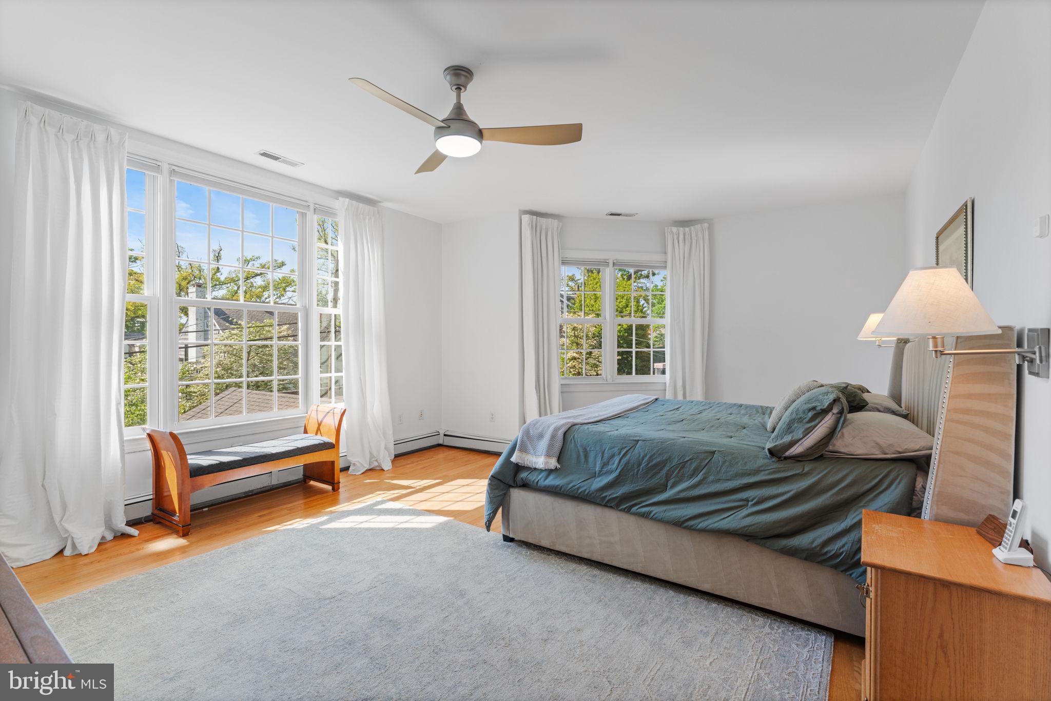 2316 South Arlington Ridge Road Arlington, VA 22202 - Photo 36 of 76