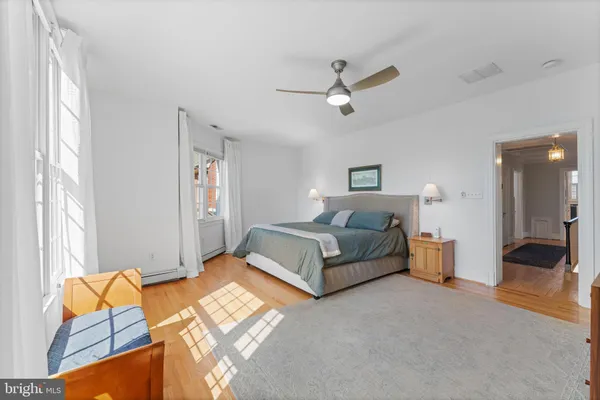 $1,599,000 | 2316 South Arlington Ridge Road, Arlington, VA 22202