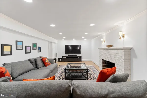 $1,599,000 | 2316 South Arlington Ridge Road, Arlington, VA 22202