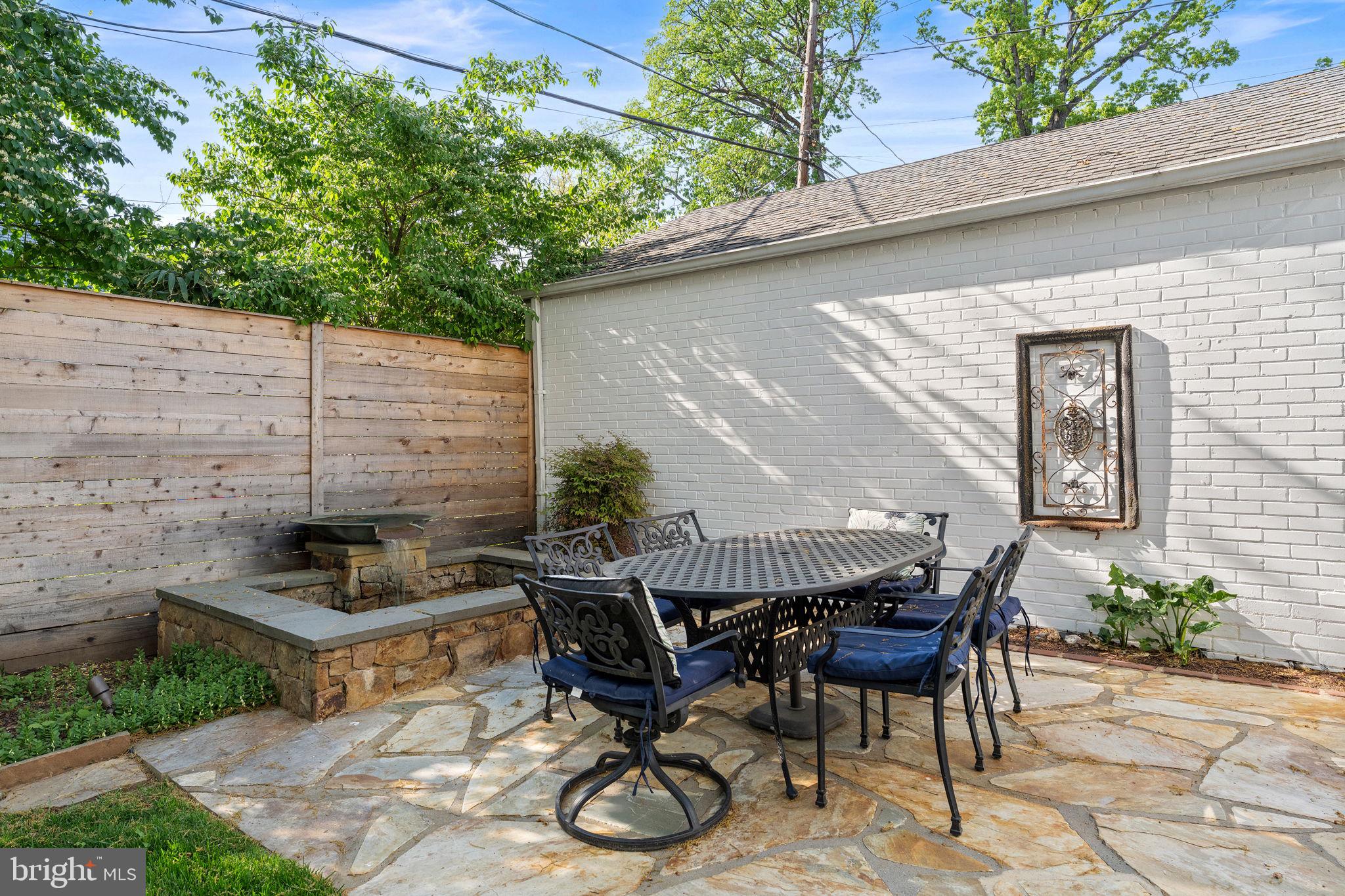 2316 South Arlington Ridge Road Arlington, VA 22202 - Photo 51 of 76