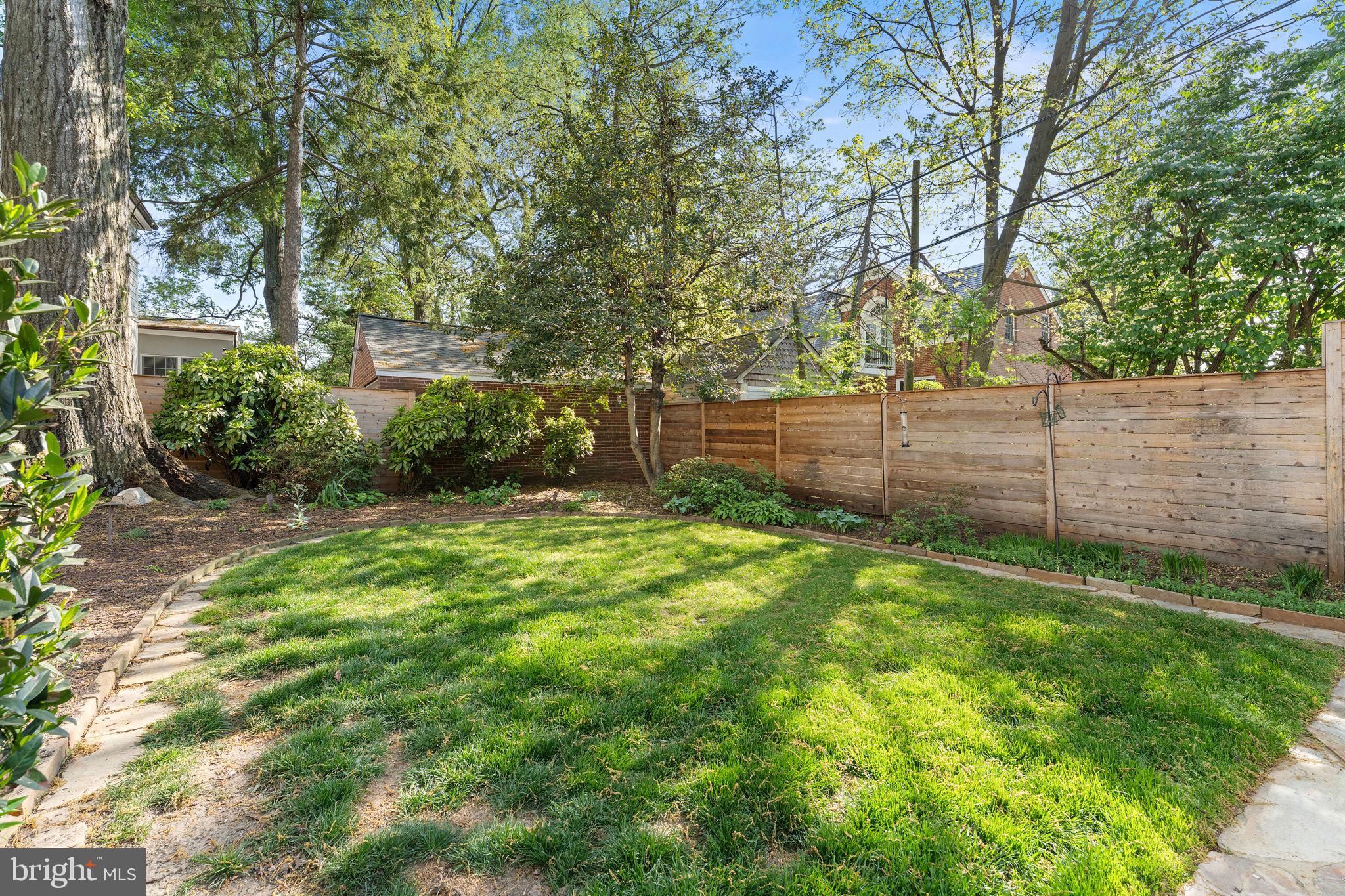 2316 South Arlington Ridge Road Arlington, VA 22202 - Photo 52 of 76