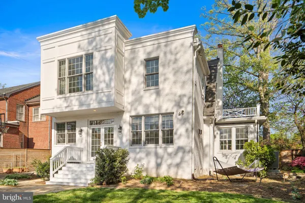 $1,599,000 | 2316 South Arlington Ridge Road, Arlington, VA 22202