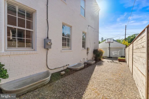 $1,599,000 | 2316 South Arlington Ridge Road, Arlington, VA 22202