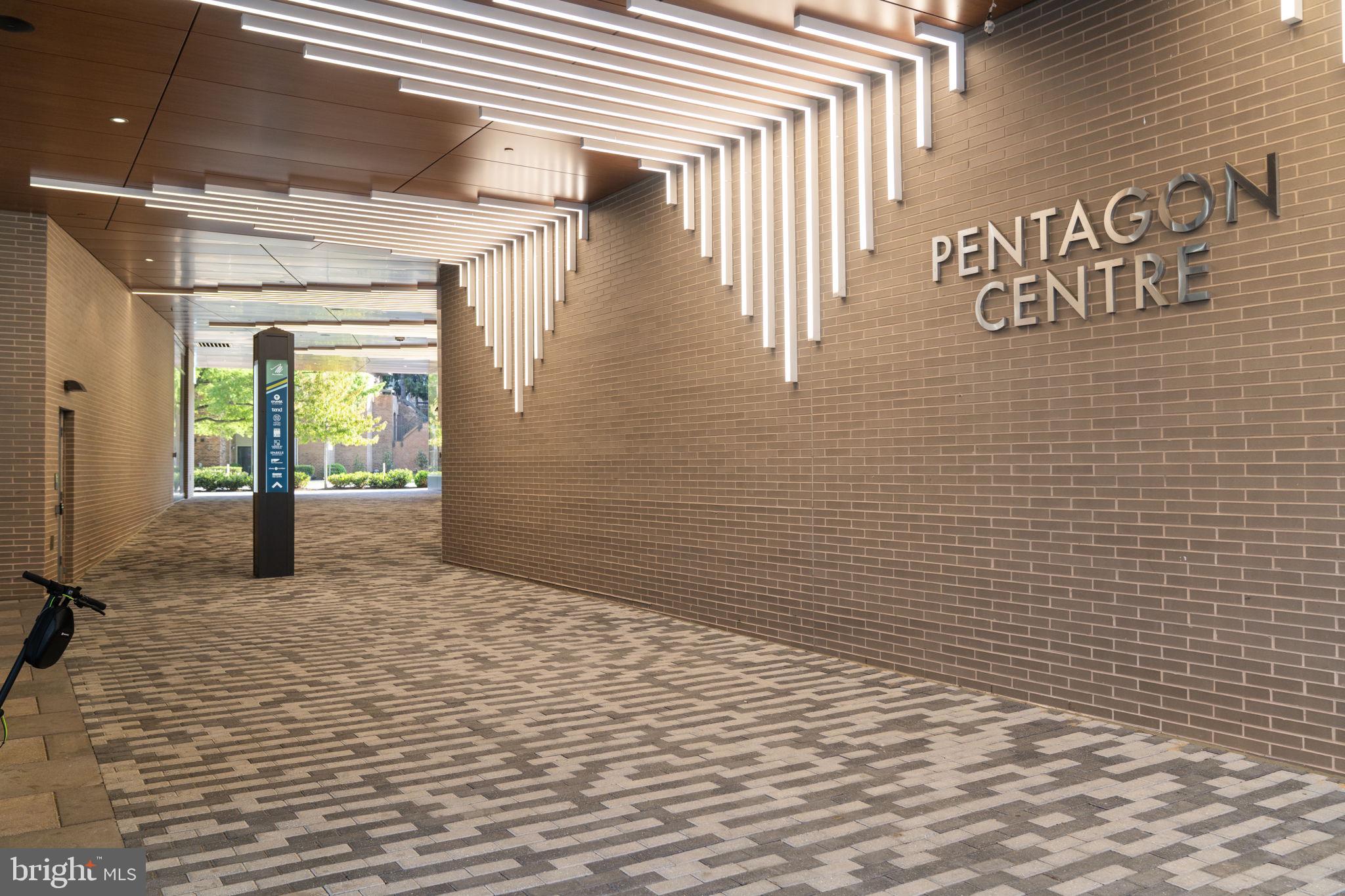 2316 South Arlington Ridge Road Arlington, VA 22202 - Photo 65 of 76